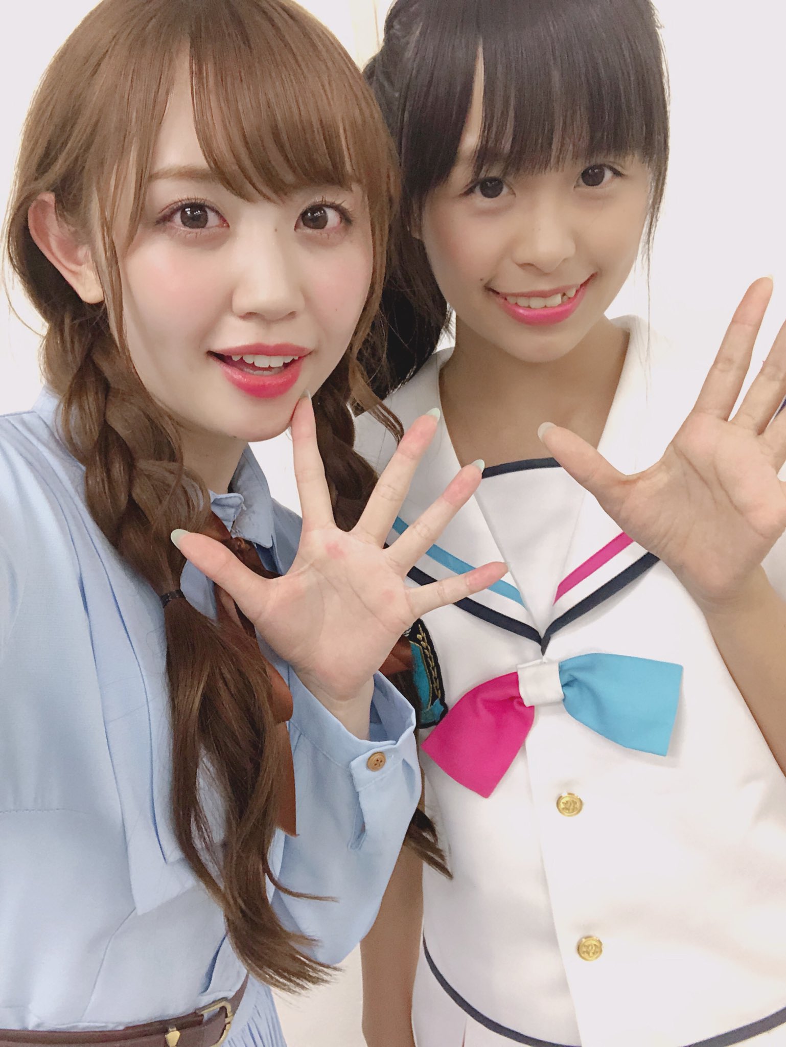 Araki Sakura : Linq | 新木さくら : linq