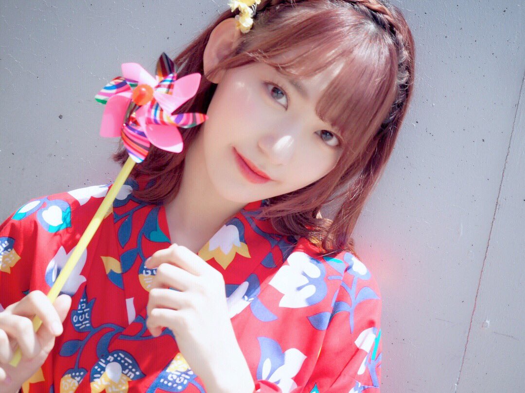Сакура айдол. Сакура Мияваки. Sakura Miyawaki 2018. Сакура из iz*one