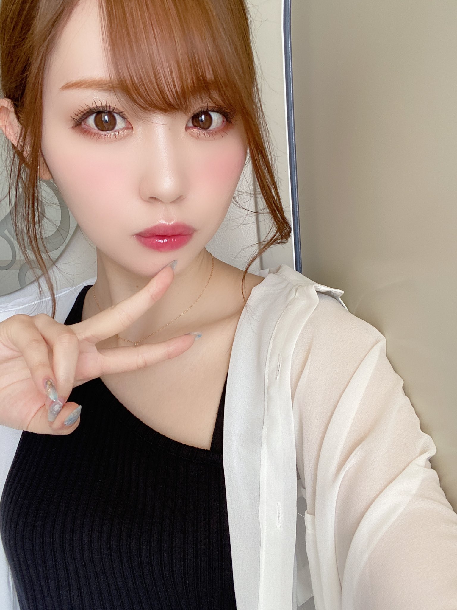 Araki Sakura : Linq | 新木さくら : linq