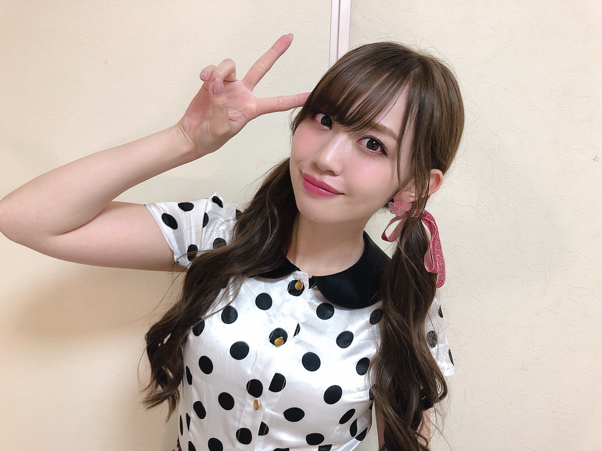 Araki Sakura : Linq | 新木さくら : linq