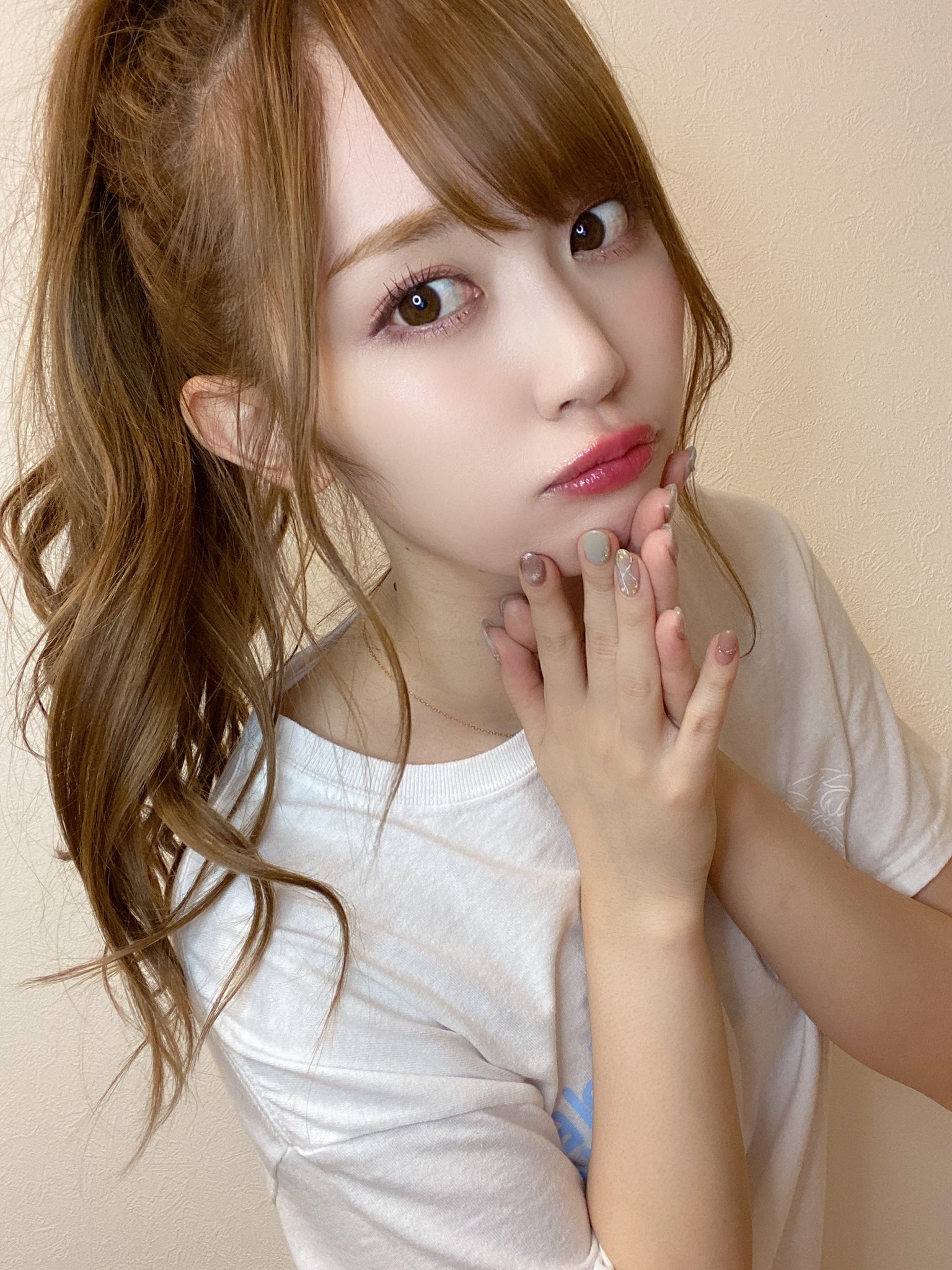 Araki Sakura : Linq | 新木さくら : linq