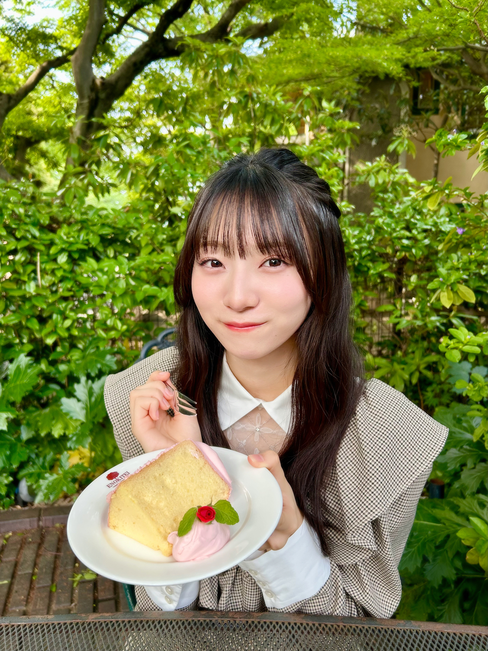 Miyachi Sumire : Hinatazaka46 | 宮地すみれ : 日向坂46